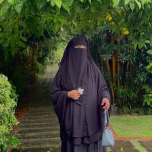 নিক্বাব